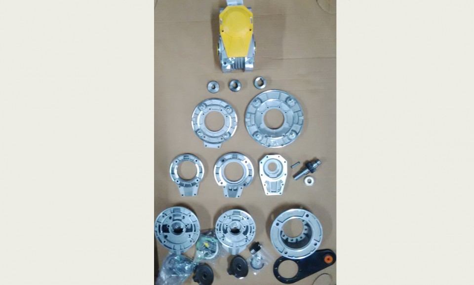 Черв'ячні редуктори Bonfiglioli зі складу в Києві за 24 години! - Фото №2