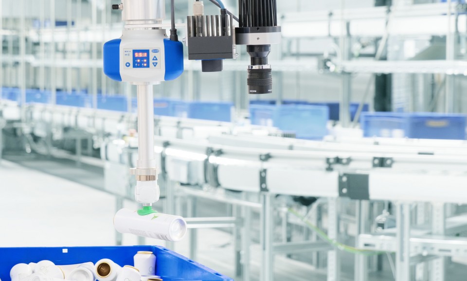 Тепер розвантаження ящиків стало простим - Фото №1