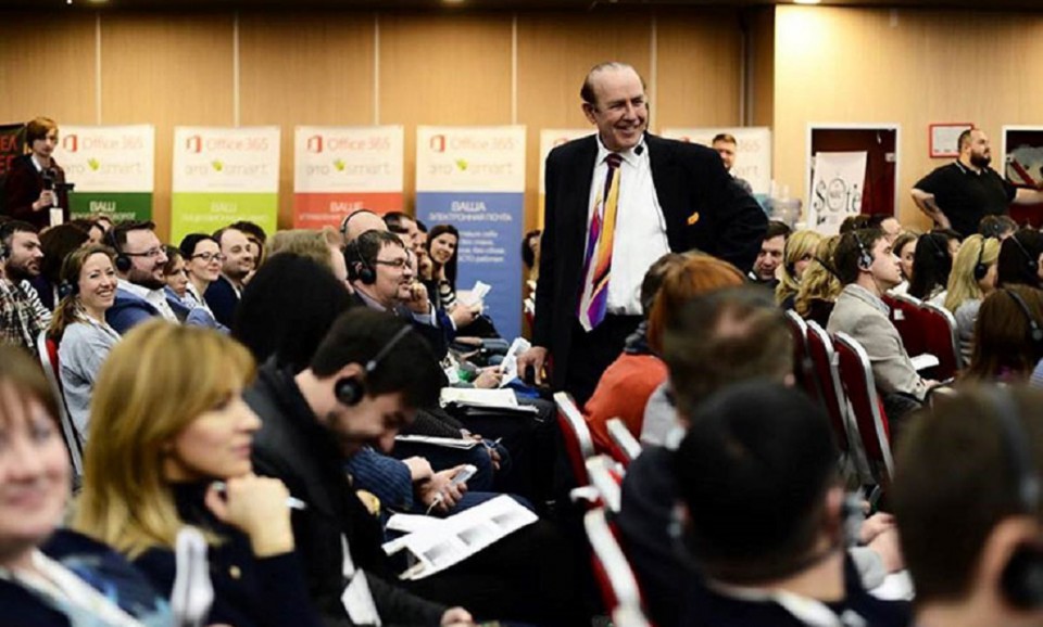 Навчання співробітників компанії у Джона Шоула - Фото №1