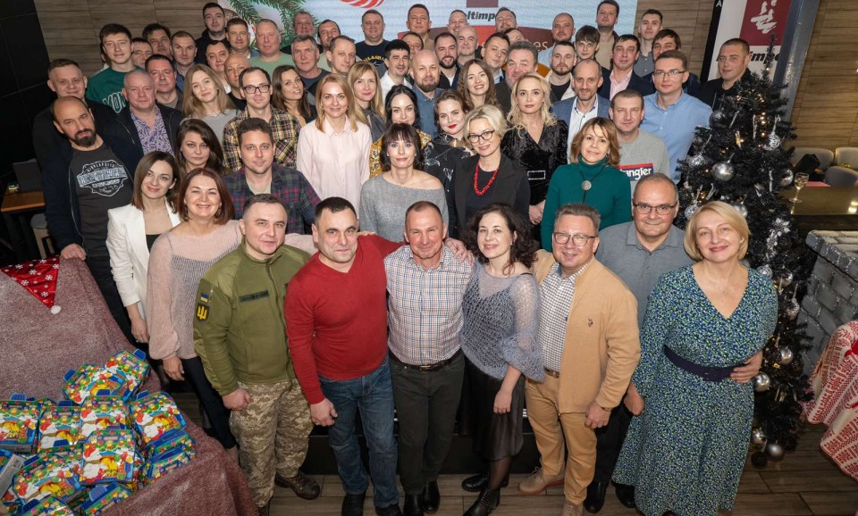 Merry Christmas and Happy New Year 2024! - Photo №1