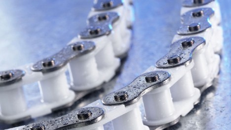 Великий вибір ланцюгів Tsubaki для агресивних середовищ