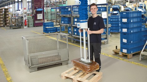 Вакуумний підйомник Jumbo Low-Stack: дістає продукти там, де це зробити неможливо