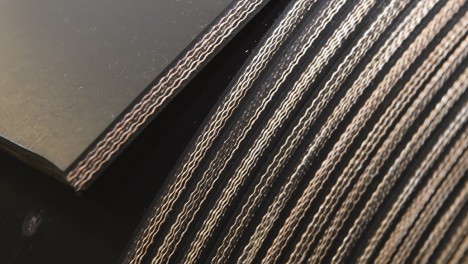 Нова антистатична стрічка Polysur type 275-K NBR для елеваторів